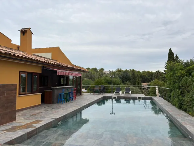 Chalet con piscina en Esporlas - foto 2