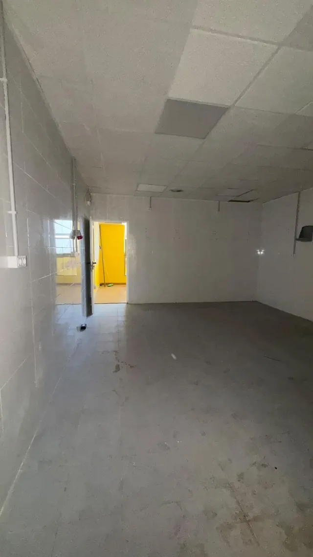 Amplia nave industrial en Rivas-Vaciamadrid — 46