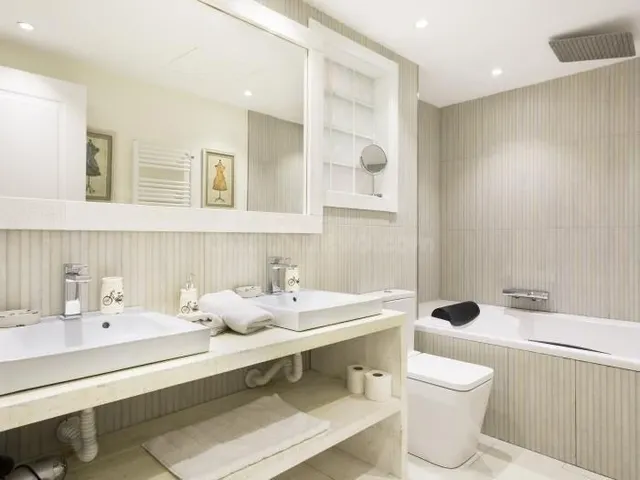Piso 4 habitaciones 200m² en alquiler - Centre - foto 2