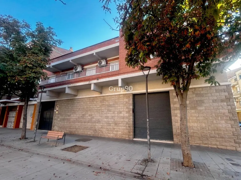 Gran casa en venta en el centro de la bordeta: espacio, comodidad y múltiples posibilidades