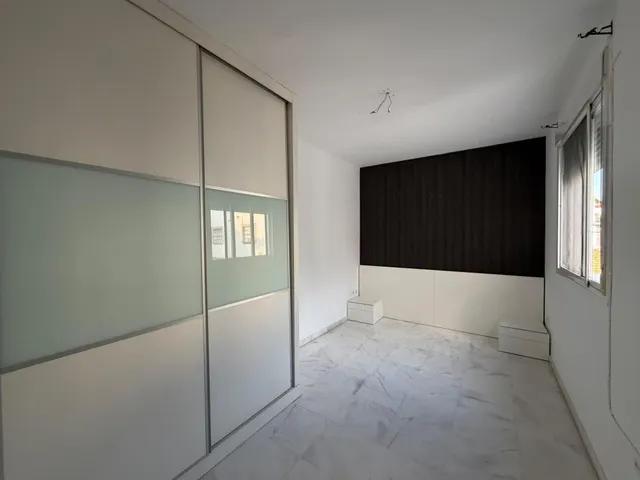 PISO DE 3 DORMITORIOS CON TERRAZA Y AZOTEA EN CORIA DEL RÍO — 10