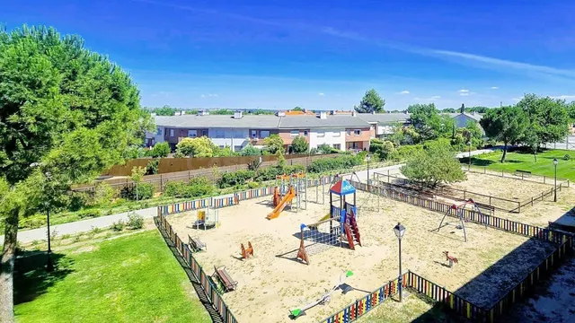 ¡CHICAS ESTUDIANTES! PISO DE TRES habitaciones EN ALQUILER, CON PLAZA DE GARAJE EN VILLANUEVA DE LA CAÑADA — 19