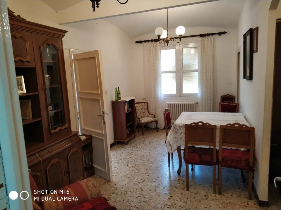 SE VENDE CASA DE PLANTA BAJA EN MAYORGA DE CAMPOS, 4 HAB., PATIO Y COCHERA