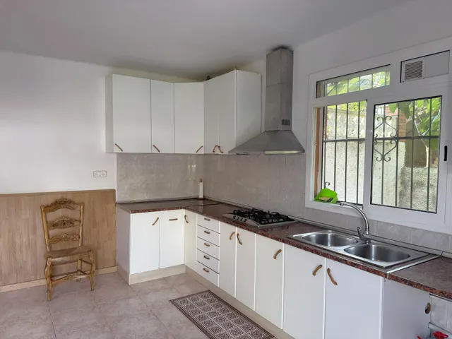 Casa con vistas, amplio espacio exterior y múltiples posibilidades en Mas Milà, Olivella — 33