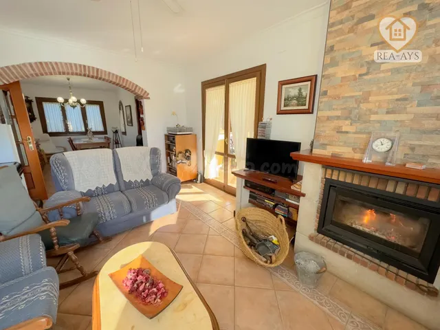 Casa aislada a cuatro vientos en Albinyana (Tarragona) - foto 5