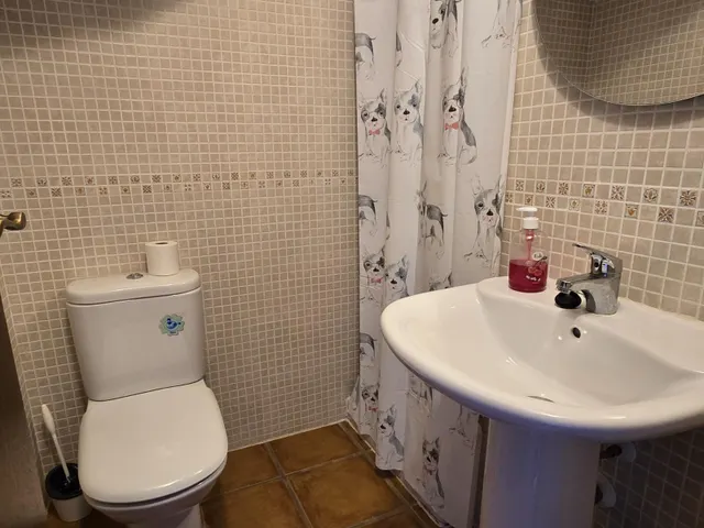 ADOSADO CON JARDÍN Y PISCINA COMUNITARIA EN CAMPO DE GOLF — 3