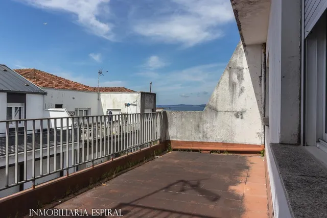 Piso en Vilagarcía de Arousa: ¡Tu Oportunidad Frente al Mar! ✨ — 7