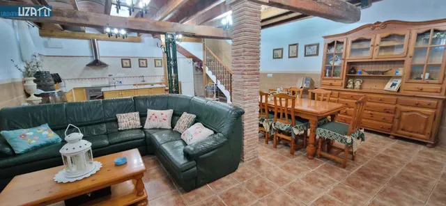 Magnífico chalet en zona urbana tranquila a un minuto de Villafranqueza — 7