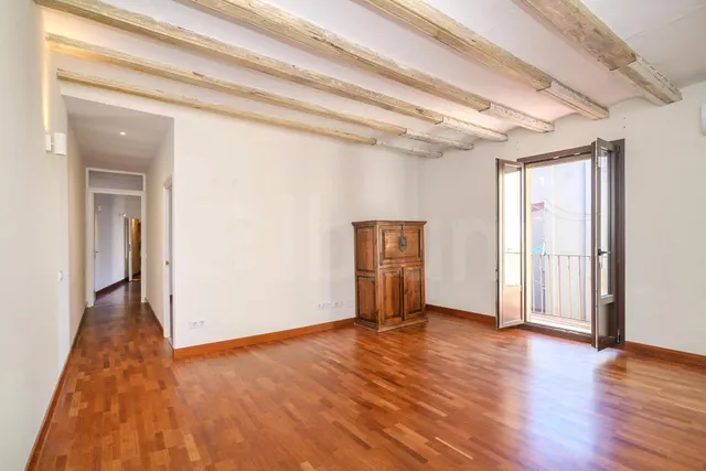Exclusividad y versatilidad en el Gòtic: 155 m2 con doble configuración — 17