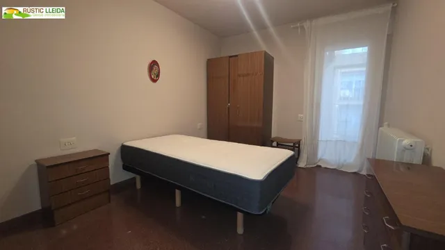 Ático dúplex en Balàfia, Lleida, con terraza. — 13