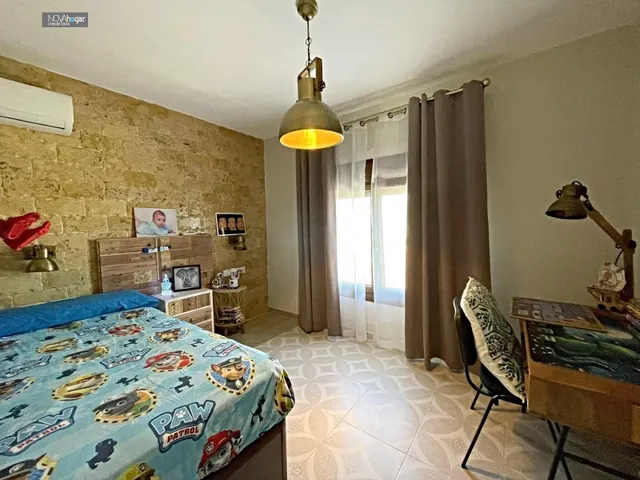 Exclusivo chalet independiente con piscina y vistas espectaculares — 25