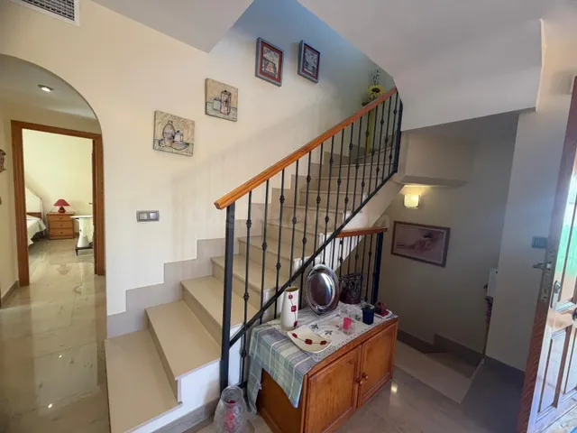 ESPECTACULAR CHALET EN VENTA CON PISCINA PRIVADA Y GRANDES T - foto 5