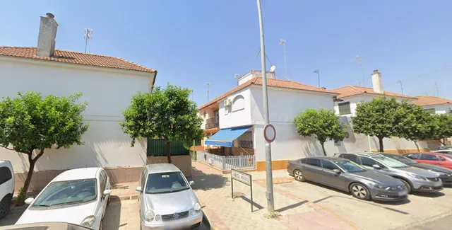 Venta casa en Dos Hermanas (Sevilla) — 2