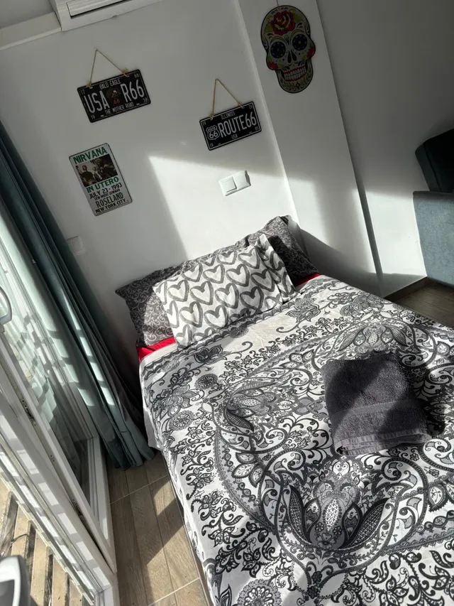Acogedor Apartamento Reformado en Benidorm, Ideal para Inver - foto 4