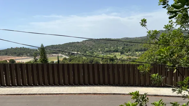 CONSTRUYE TU PROPIO HOGAR EN UN LUGAR PRIVILEGIADO URB. LA COMA DE BORRIOL — 16
