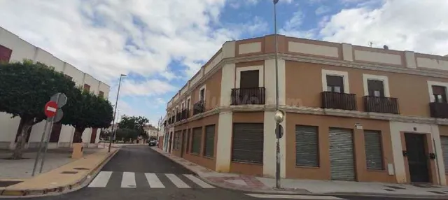 VENTA DE PISO EN LA RINCONADA ( SEVILLA ) — 2