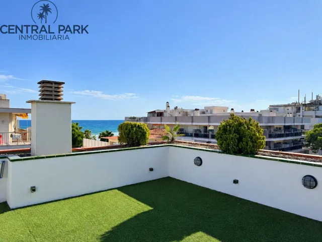 Vivienda en el centro de Salou, junto al paseo Miramar y club Náutico. — 22