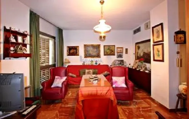 Gran piso en venta en edificio señorial, situado en el centro de Sevilla. — 9