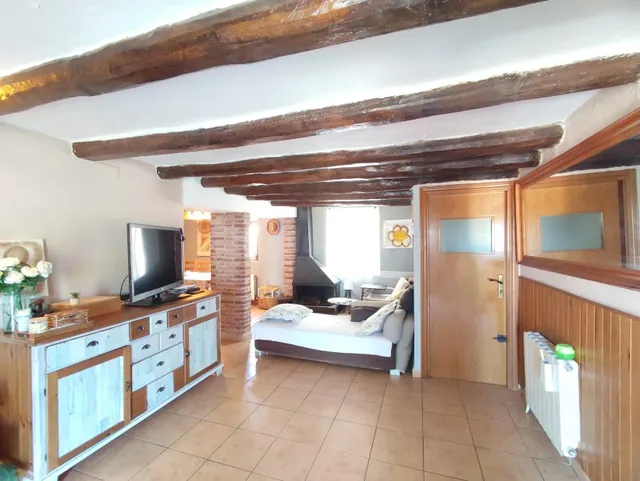 Casa con posibilidad de 2 VIVIENDAS - foto 4