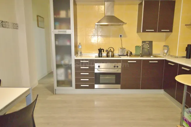 SE VENDE PISO CON ASCENSOR — 2
