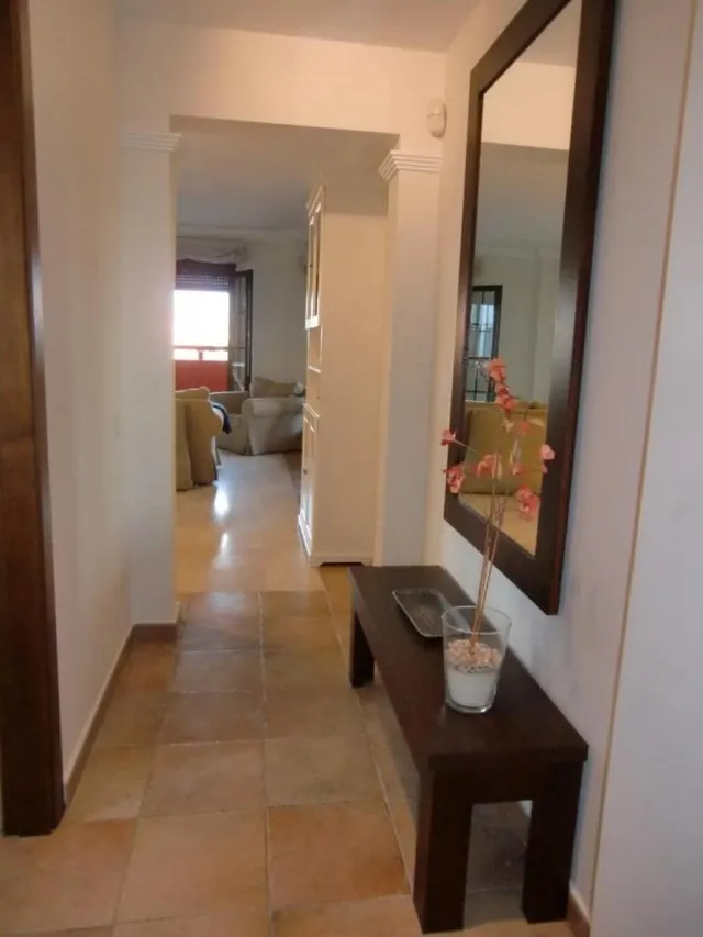 APARTAMENTO EN URBANIZACIÓN PALMERAS CON VISTAS AL MAR — 30