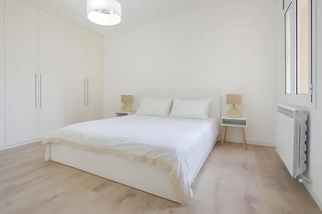 EXCLUSIVO PISO DE 153m2 CON 5 DORMITORIOS — 16