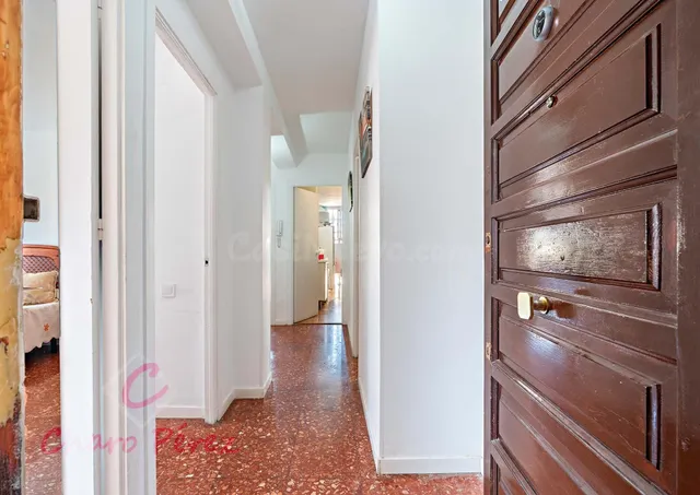 Piso Semireformado en el Corazón de Roquetas de Mar, a un Pa - foto 5