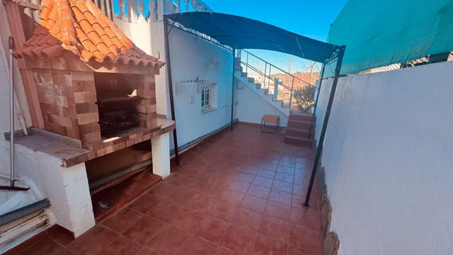 Encantadora Vivienda con Terraza y Vistas Espectaculares — 21