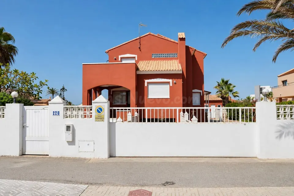 Villa 3 habitaciones 220m² en venta - PLAYA PRINCIPE