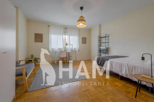 Habitación en C/ Iglesia, 33 — 15