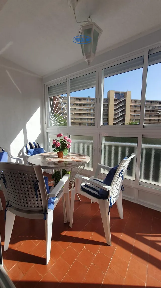 Amplio piso con tres dormitorios en playa de san juan — 8