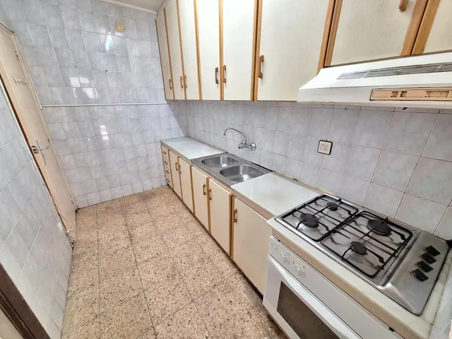 PIS  A VILANOVA DEL CAMÍ — 9
