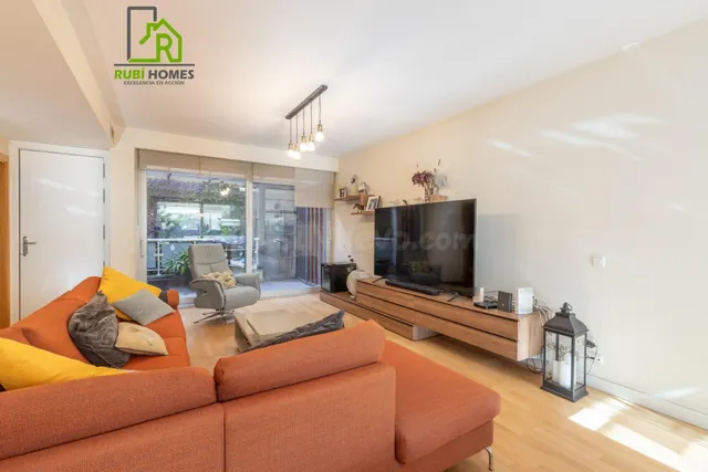 Espacio, confort y calidad: magnífica vivienda unifamiliar adosada — 5