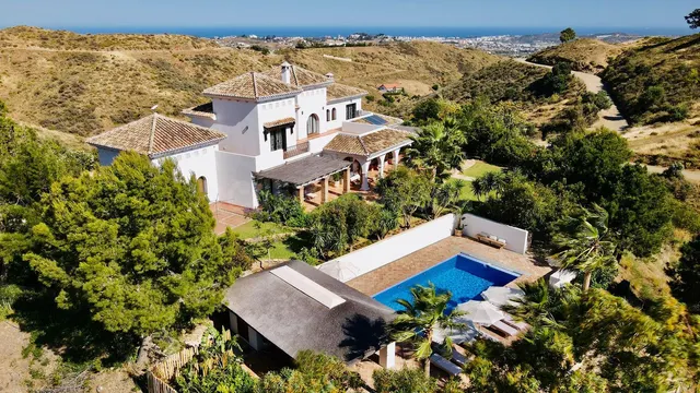 Chalet 4 habitaciones 500m² en venta - Riviera del sol — 3