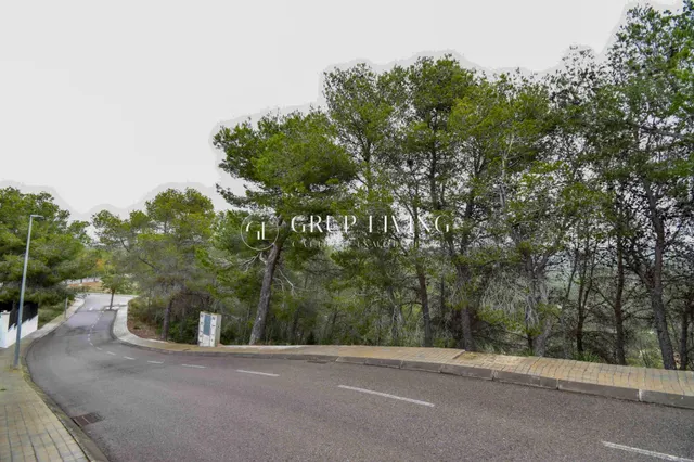 TERRENO EN CAN PERE LA PLANA — 7