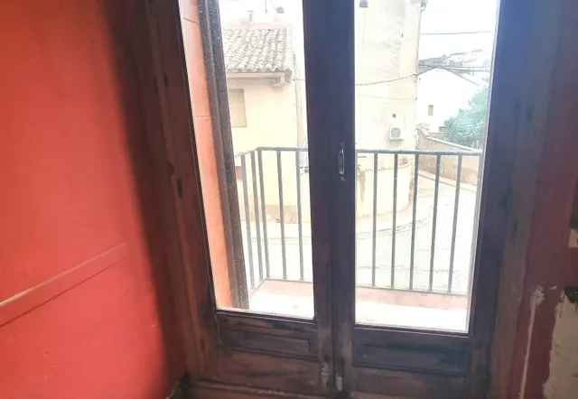 Casa en venta en Aguarón. — 7
