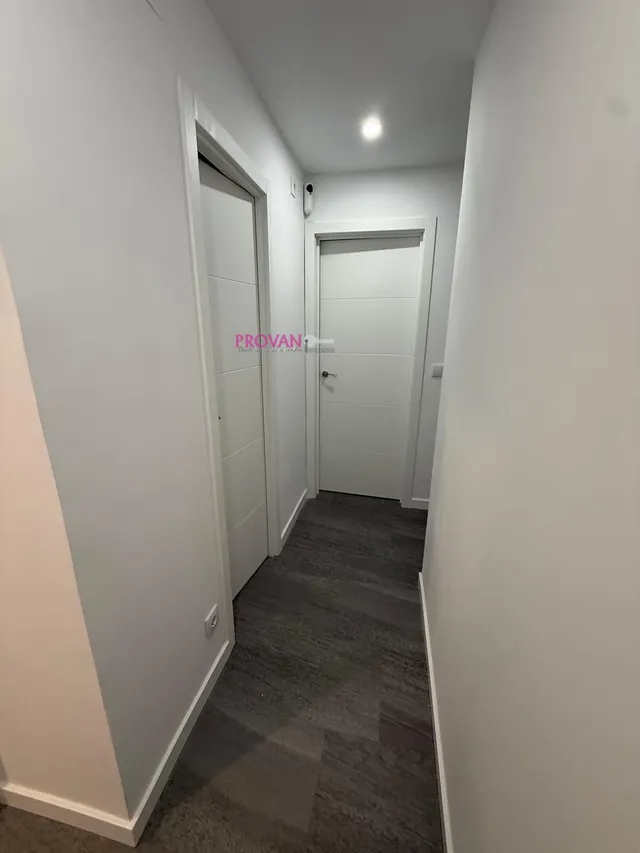 PISO REFORMADO EN ALQUILER CON 3 DORMITORIOS Y ASCENSOR !!! — 20