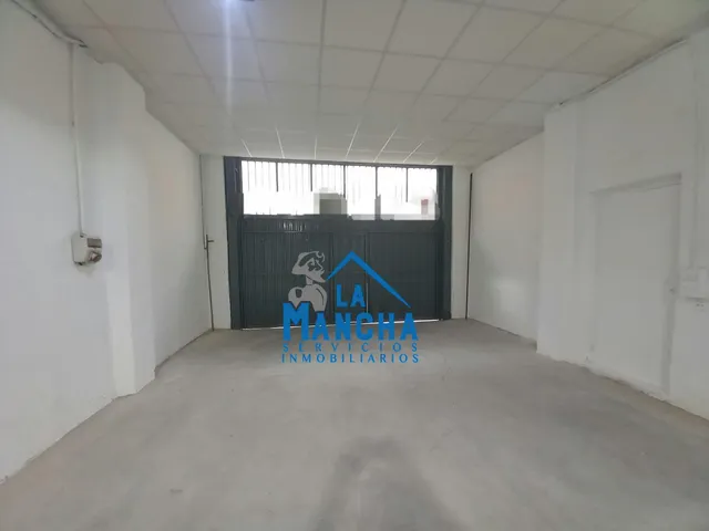 *150.000€* INMOBILIARIA LA MANCHA VENDE LOCAL RECIÉN REFORMADO EN LA ZONA EL PILAR DE 150M2. — 9