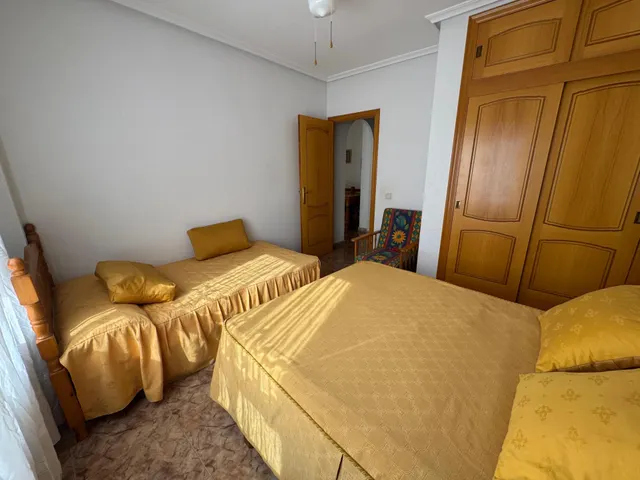¡vive en el centro de Torrevieja, a un paso del mar! — 14