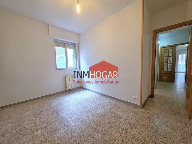 Amplia vivienda de 4 dormitorios con dos terrazas acristaladas en venta la zona sur de Ávila — 40