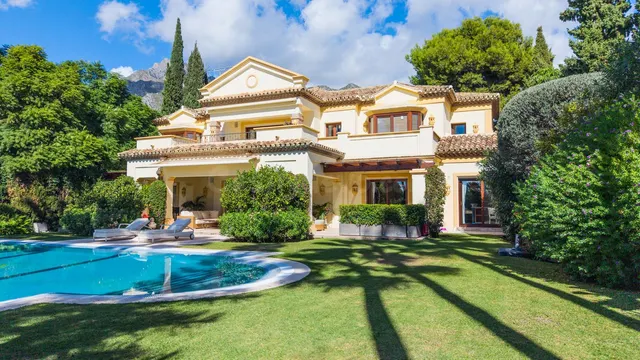 Chalet 7 habitaciones 985m² en venta - Marbella - foto 3