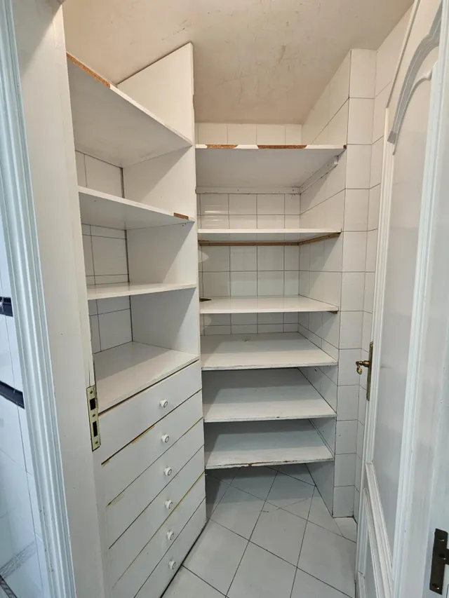 Exclusividad, amplitud y confort en el centro de Salamanca, 3 amplios dormitorios y plaza de garaje cerrada — 14