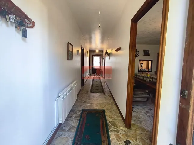 Casa de piedra gallega en venta en Begonte: espacio, encanto y tranquilidad — 12