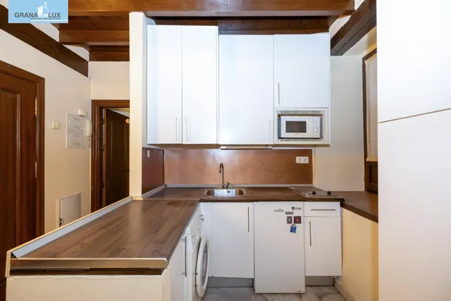 Barrio del Realejo. Precioso apartamento de un dormitorio y un baño junto al Campo del Príncipe. — 5
