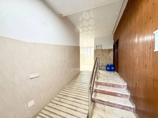 Apartamento reformado de 2 dormitorios en primera línea de Playa del Cura con vistas laterales al mar — 37