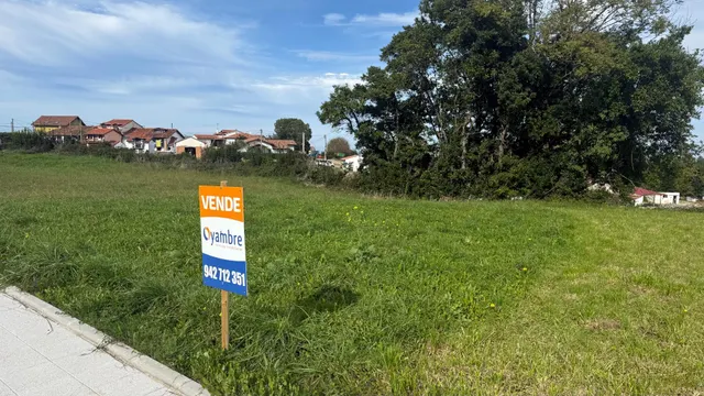 Terreno urbano en venta - La revilla — 6