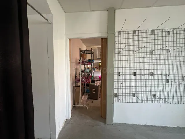 Oportunidad en el centro de Becerreá: Edificio + Casa tradicional con gran local — 21