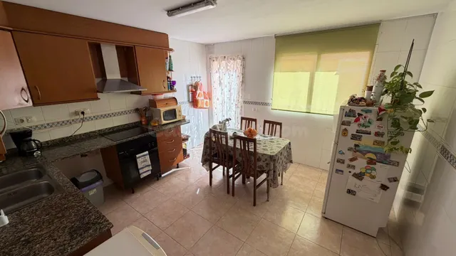 Casa 5 habitaciones 156m² en venta - Almazora - foto 5