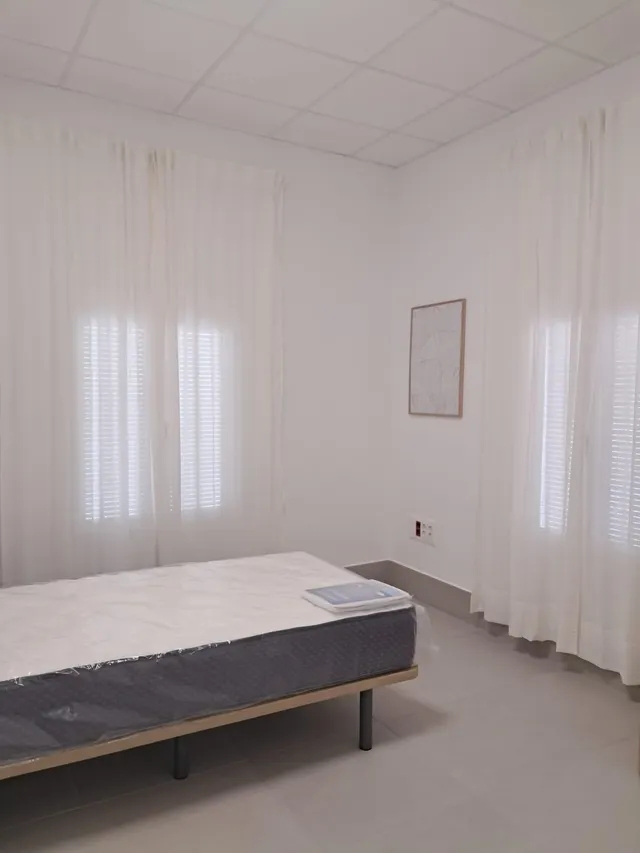 APARTAMENTO DE DOS DORMITORIOS, AMUEBLADO A ESTRENAR — 16