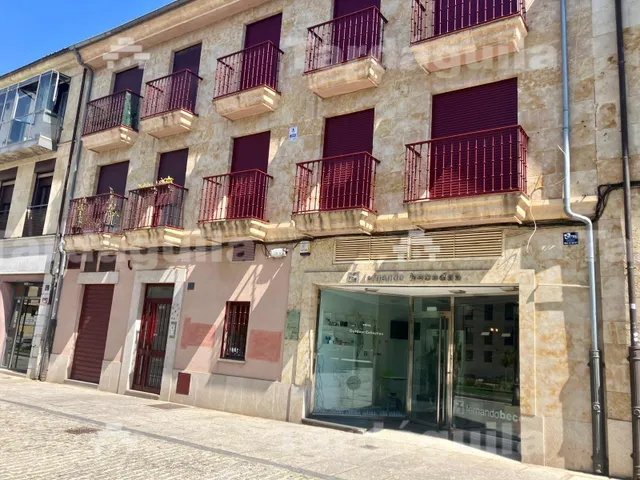 Apartamento de lujo, junto palacio de congresos — 10